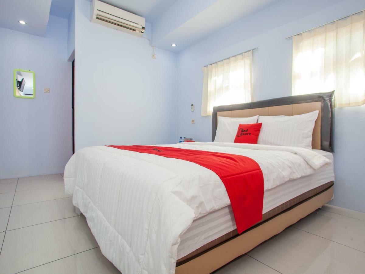 Reddoorz Near Banyuwangi Kota Train Station Hotell Eksteriør bilde