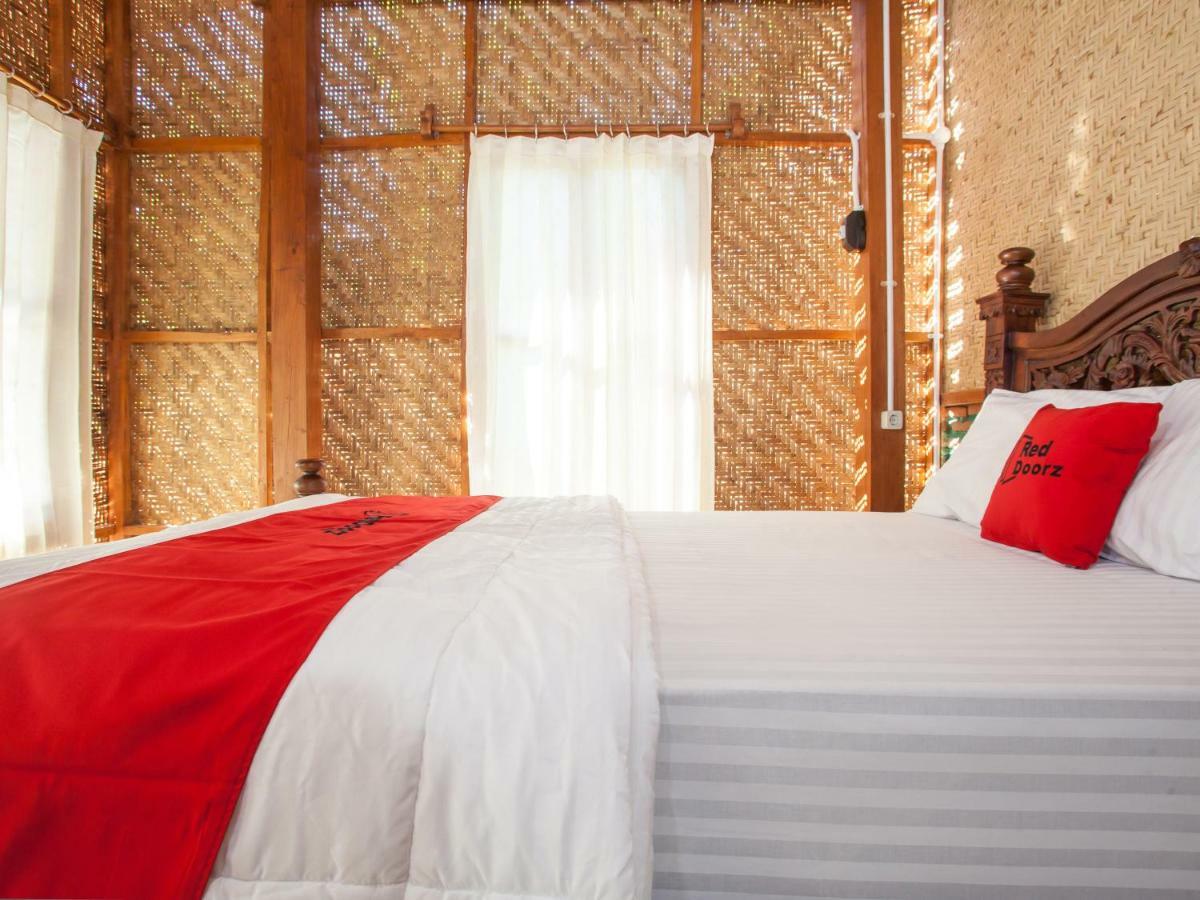 Reddoorz Near Banyuwangi Kota Train Station Hotell Eksteriør bilde
