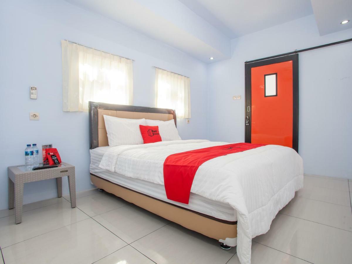 Reddoorz Near Banyuwangi Kota Train Station Hotell Eksteriør bilde